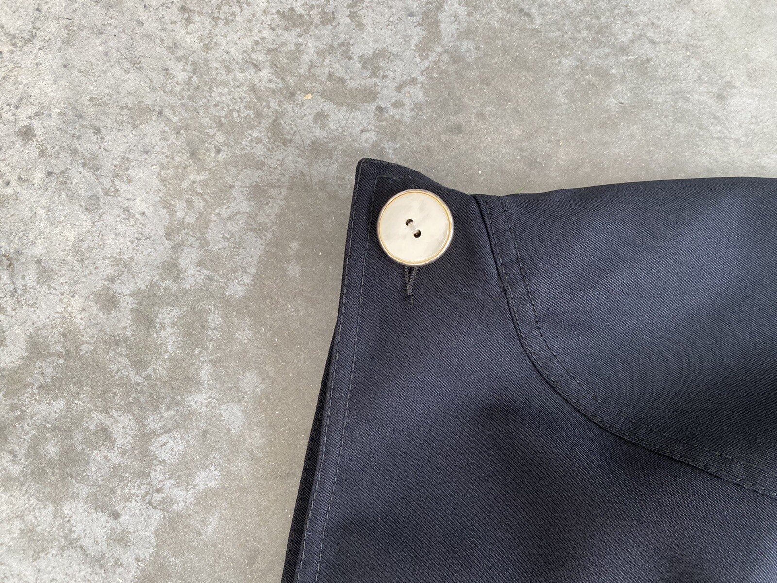 Vintage Valentino Skirt Black Wool Wiggle Moonstone Buttons Pencil 44 / US 10