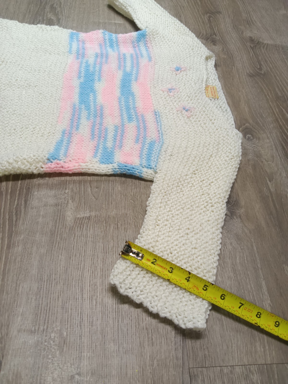 Rare Vintage 1980s Anna Petrush Hand Knit Sweater Ivory Pink Blue Women’s Knit
