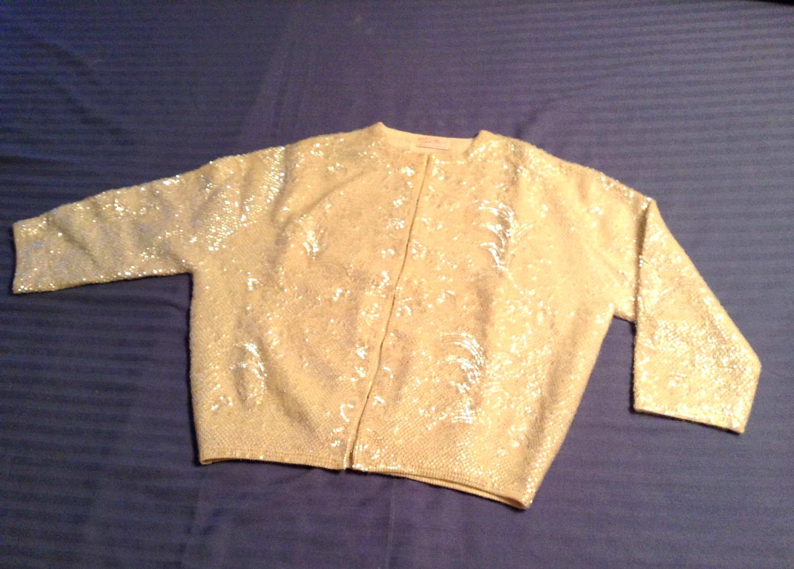 Vintage Ann Mazz Sequin Short Sweater Top Cream 1960’s(?) Size SEE MEASUREMENTS