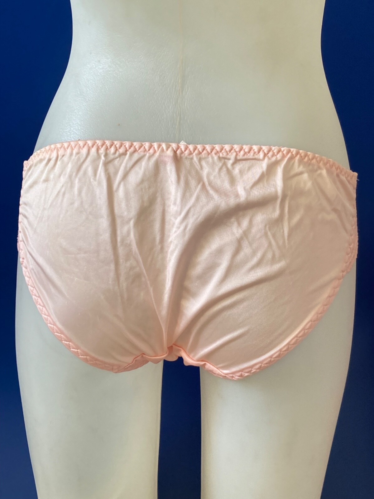 Vintage Bombshell Jill St John Lace Bikini Panties Peach Pink M