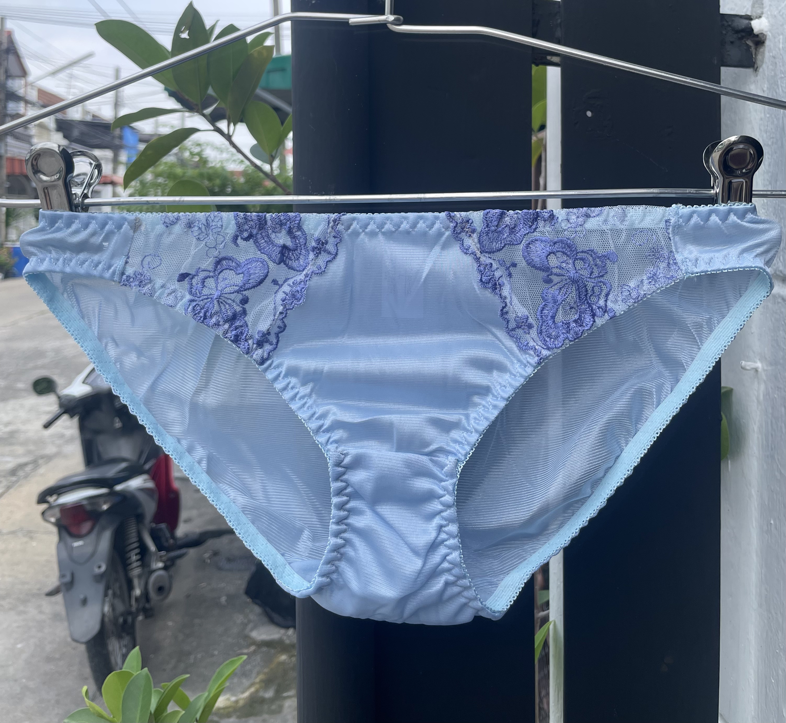 Slippery Blue Nylon Panty Vintage Silky Sissy Bikini Lace Briefs SZ.6 Hip 36-38″