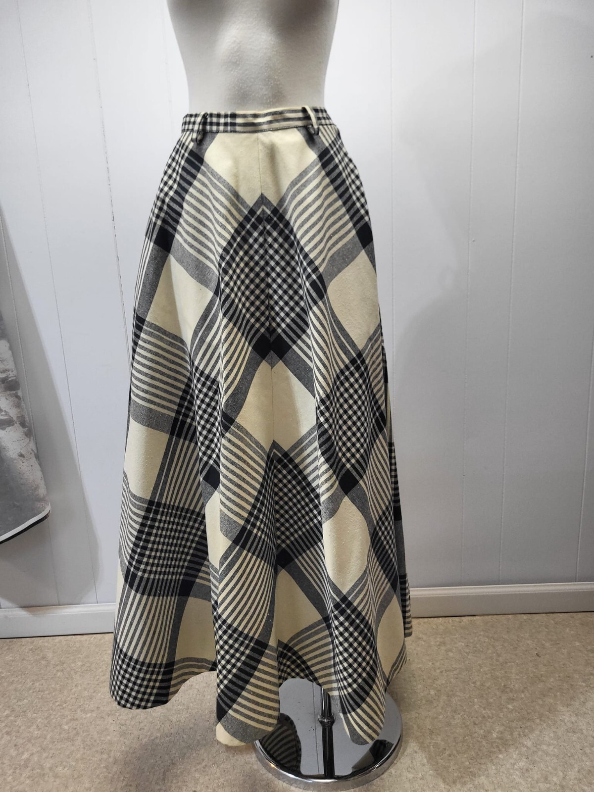Vtg 70s Summit of Boston Black Plaid Maxi Skirt Canvas Duck Preppy XS S