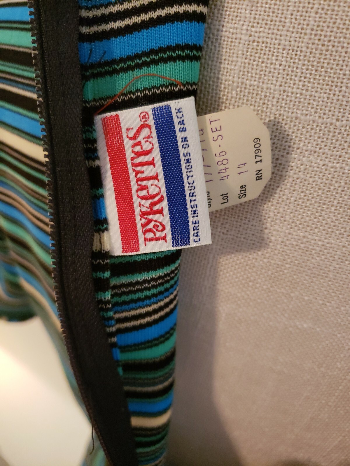 Vintage Womens Pykettes Striped Back Zipper Size 14 Multicolor