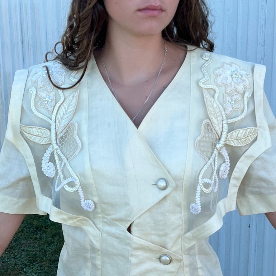 Anne French Shirt Women SZ 6 Church Easter Retro Tan Yellow Lightweight Romantic