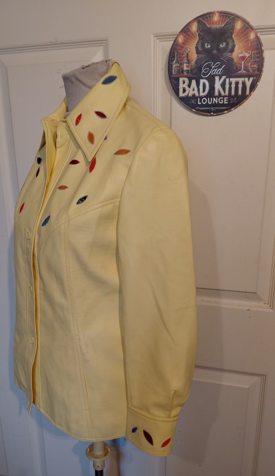 Vintage Yellow Soft Vinyl Applique Designs Jacket B38 by Gerda Size 9/10 B38