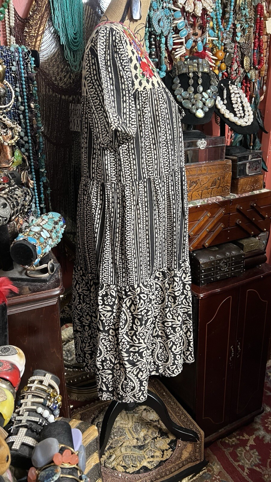 Beautiful “Sister Mary” Black And White Floral Multi Color Embroidery Oaxacan ML
