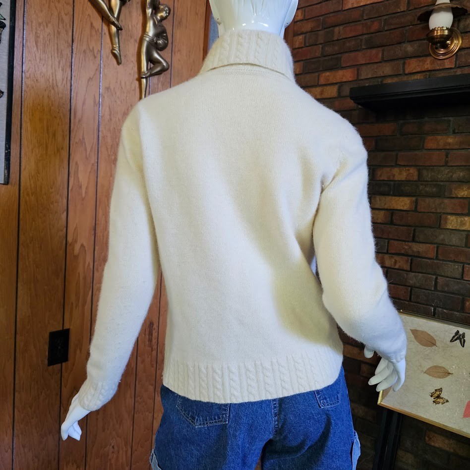 Vintage 90s Preppy Ralph Lauren Merino Cashmere Rabbit Hair Cable Knit Sweater M
