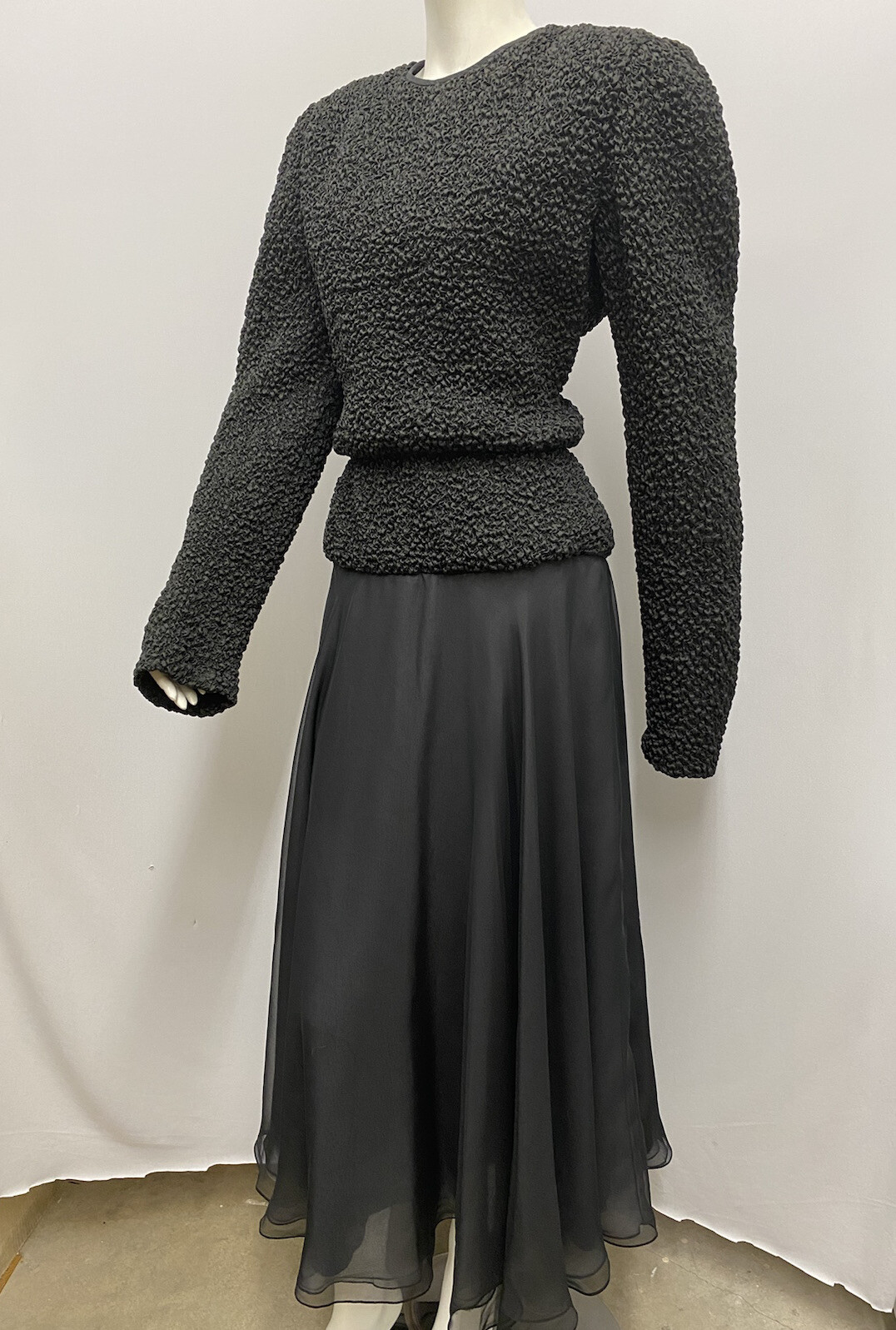 Vintage William Pearson Dress Black Top is All Puckered Cocktail Style Size 10 8