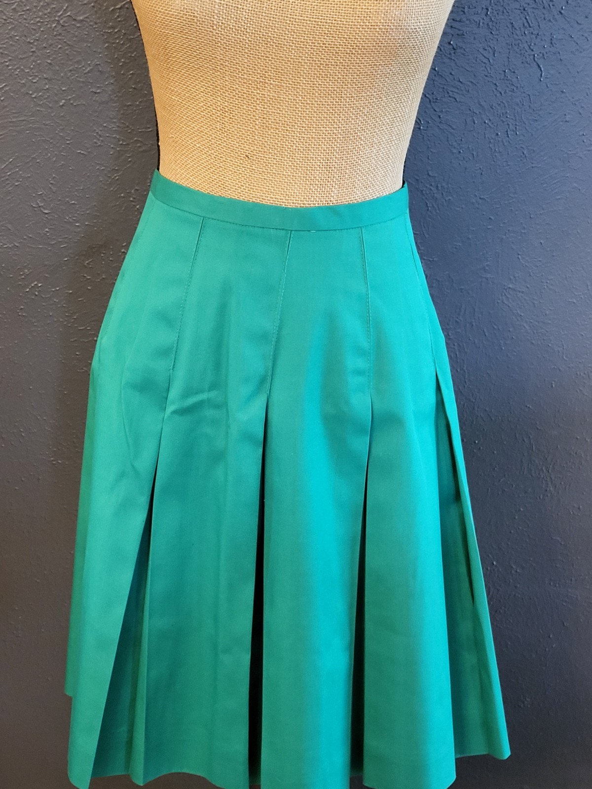 Glenbrooke 60s Polyester Green Pleated Skirt Size 4