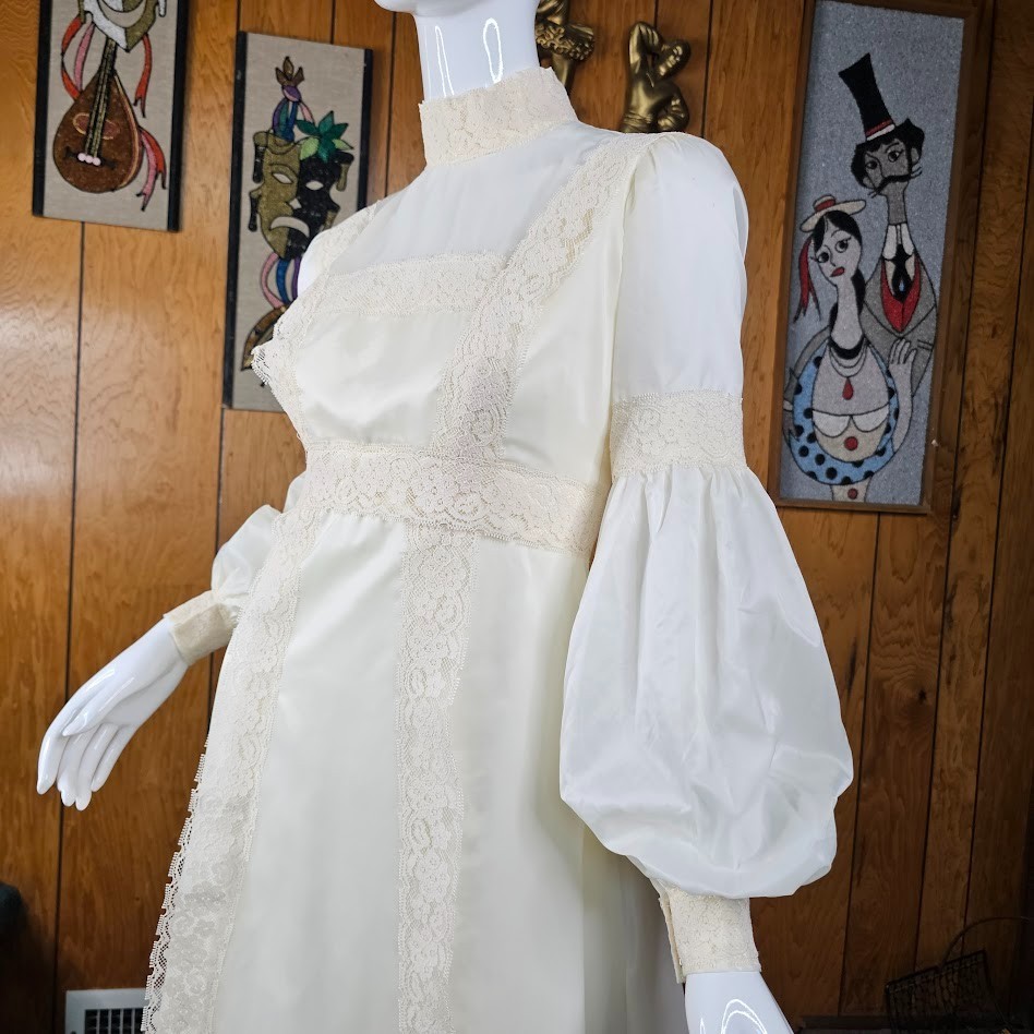 Vtg 70s Victorian Edwardian Revival Romantic Lantern Chapel Train Wedding Gown S