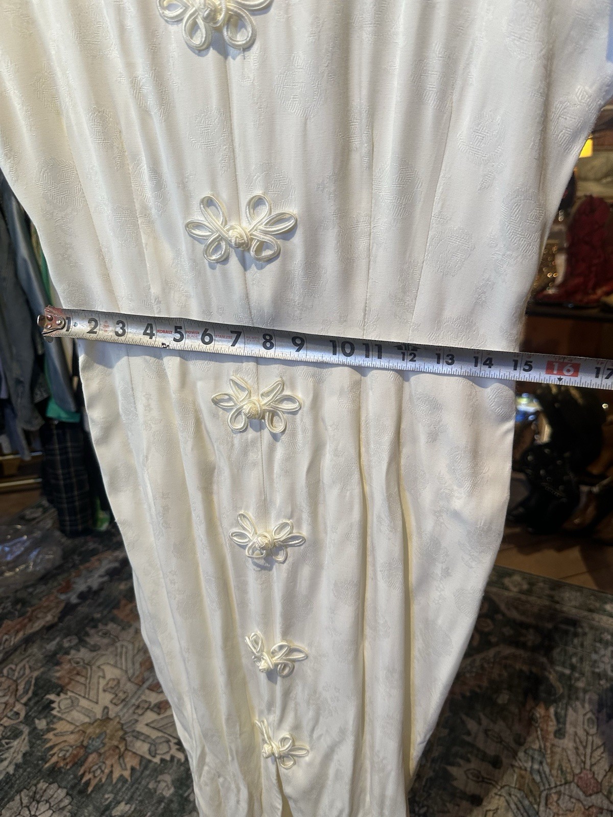 La Belle Fashions Inc. Vintage Ivory Dress Women’s Regular Size 9