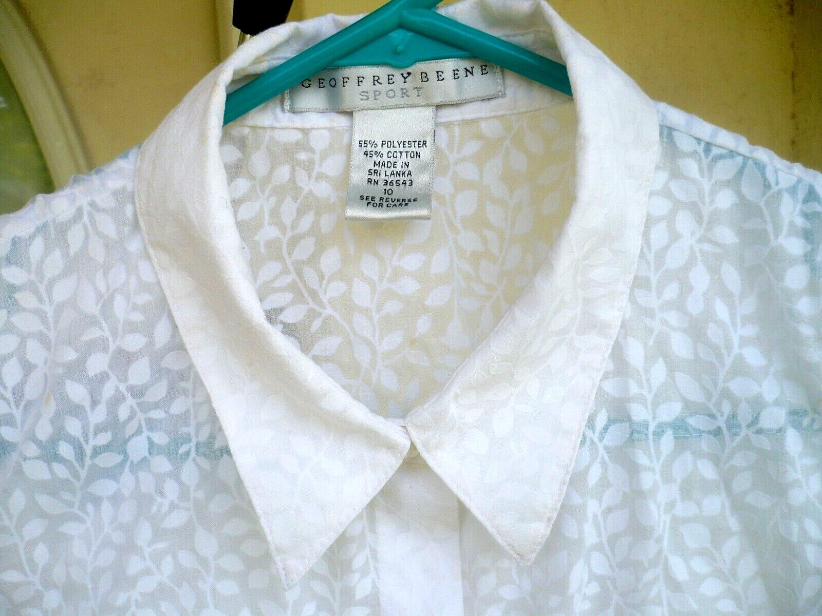 VTG 90S S M SLEEVELESS GEOFFREY BEENE WHITE BUTTON COTTON BLN VINE FLORAL BLOUSE