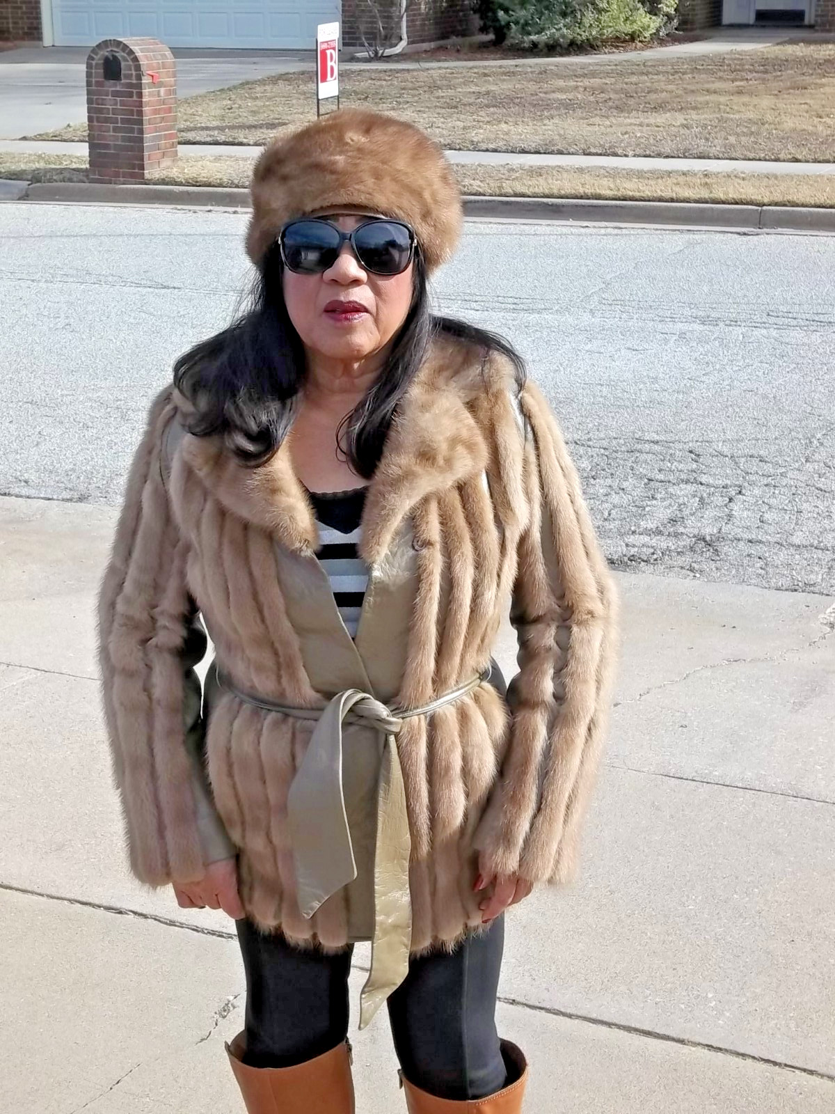 POLOGEORGIS FUR & LEATHER COAT JACKET TAUPE/ LIGHT BROWN