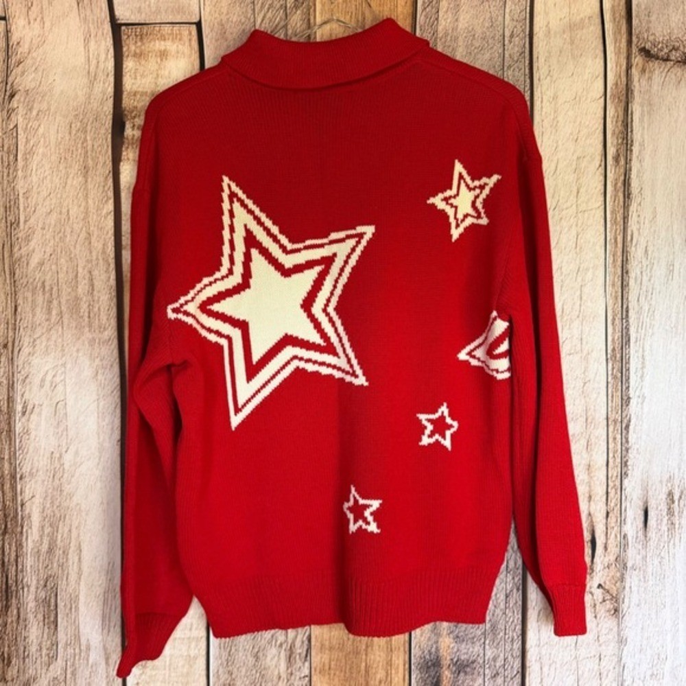 St. John Collection Red Star Intarsia Sweater Holiday Christmas Vintage Medium