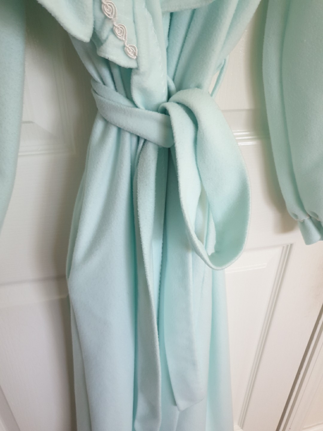 Vtg 80s Miss Elaine Nightgown Full Sweep Robe Sea foam Green Size-M