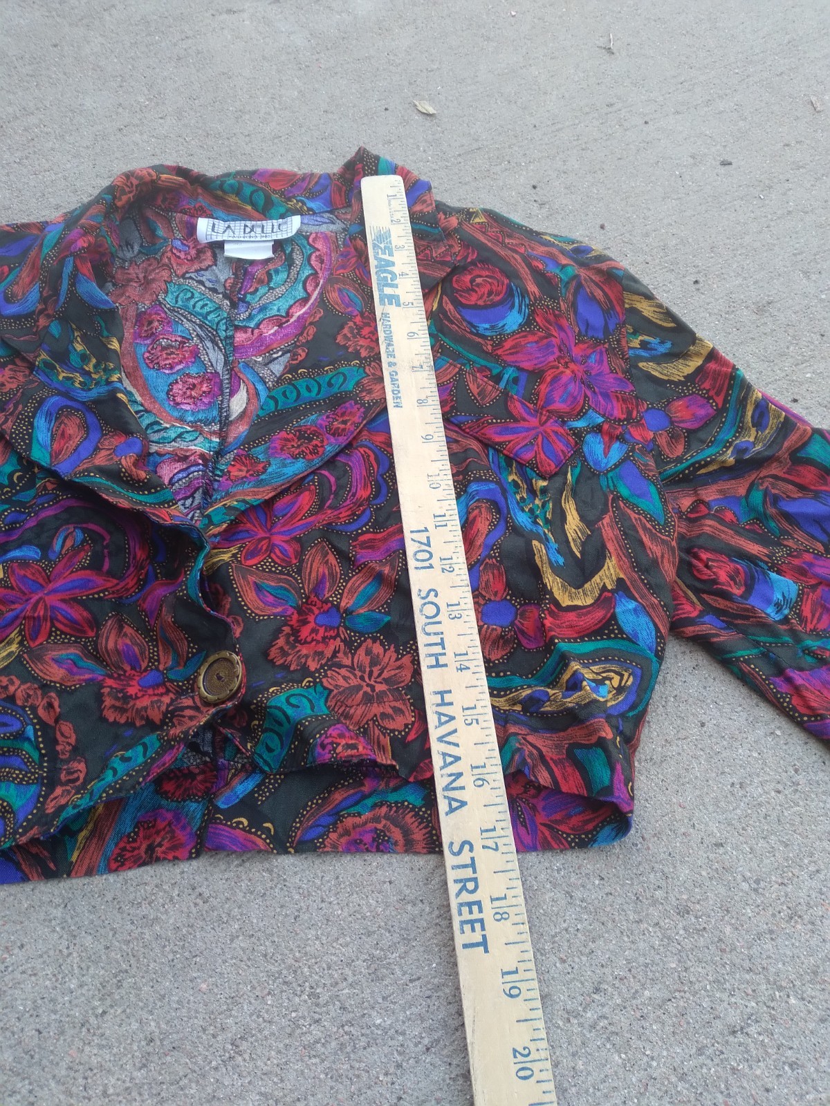 Vintage La Belle Fashions Top Women’s Small Crop Top Long Sleeve 90s Style