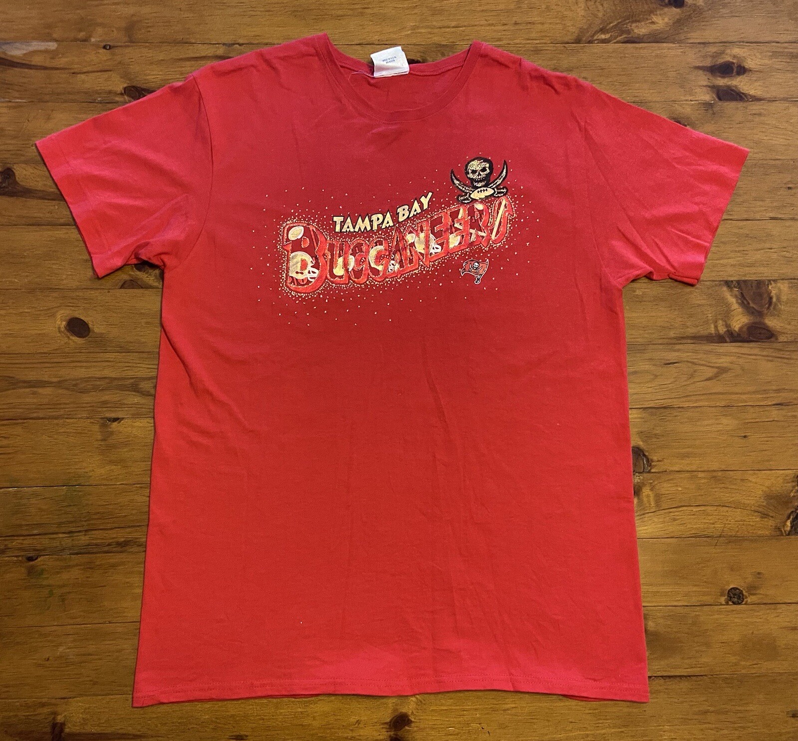 Vintage 90s Tampa Bay Buccaneers Single Stitch Womens T Shirt Made In USA NFL