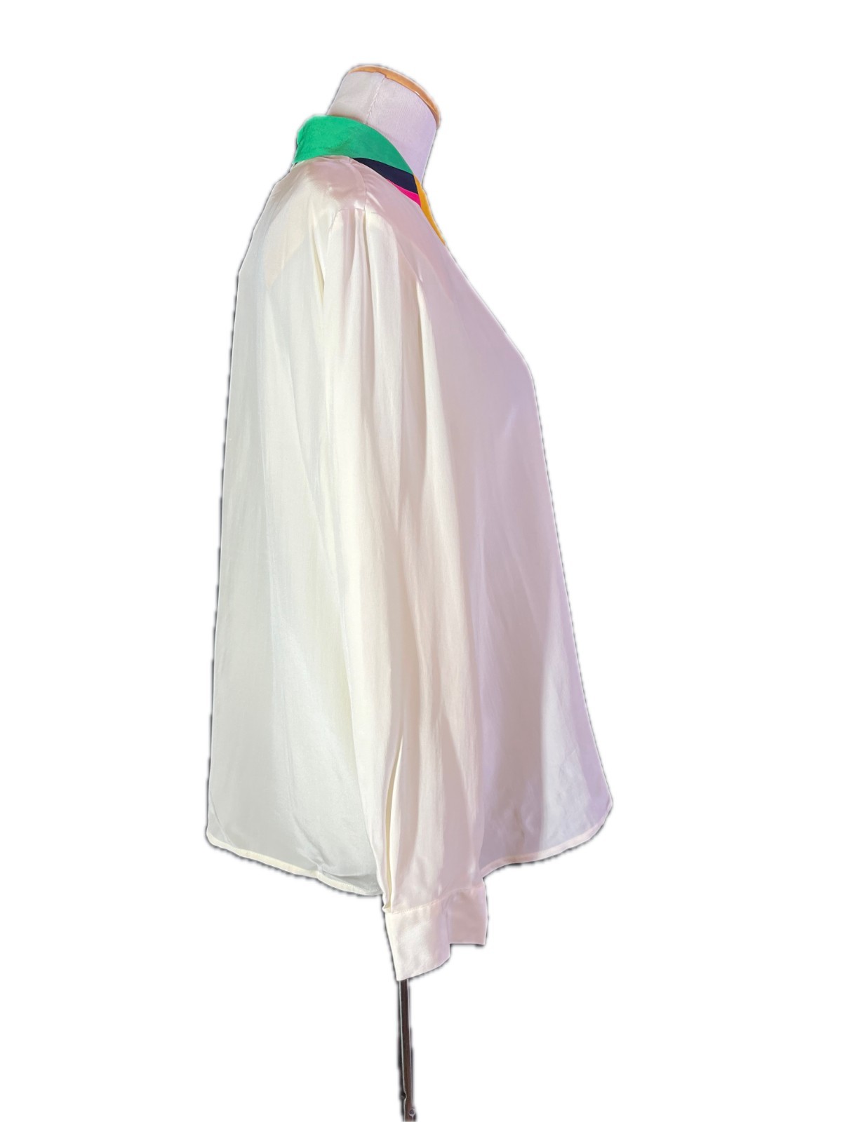 Vintage Jos. A Bank Women’s 16 Silk Button-Up Shirt Cream Colorful *Flaw