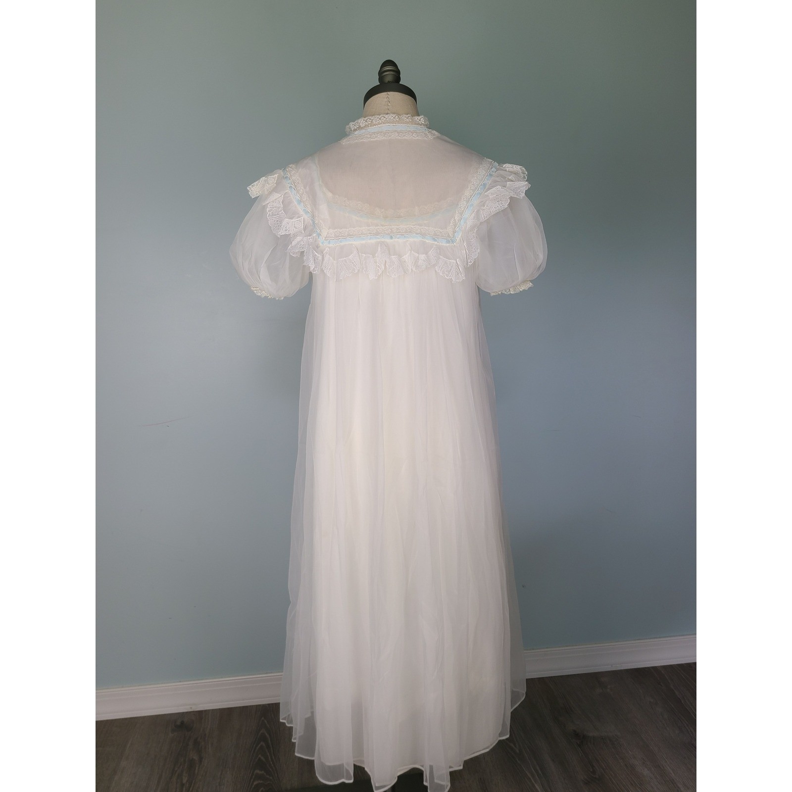 VTG Gotham Gold Stripe Peignoir Nightgown Set Ethereal Regency Coquette Bridal