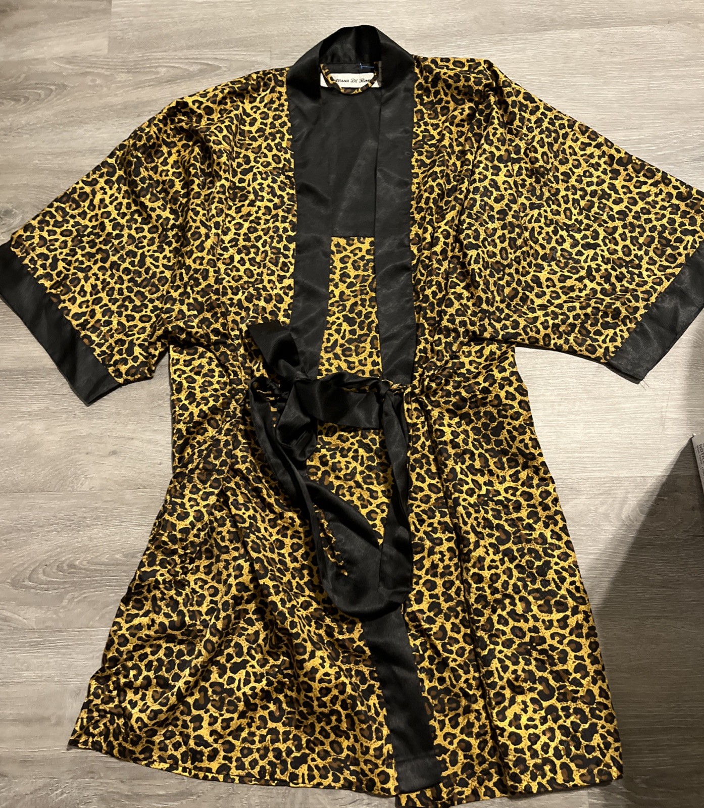 Contessa Di Roma Leopard Robe Lingerie Set-Size Medium