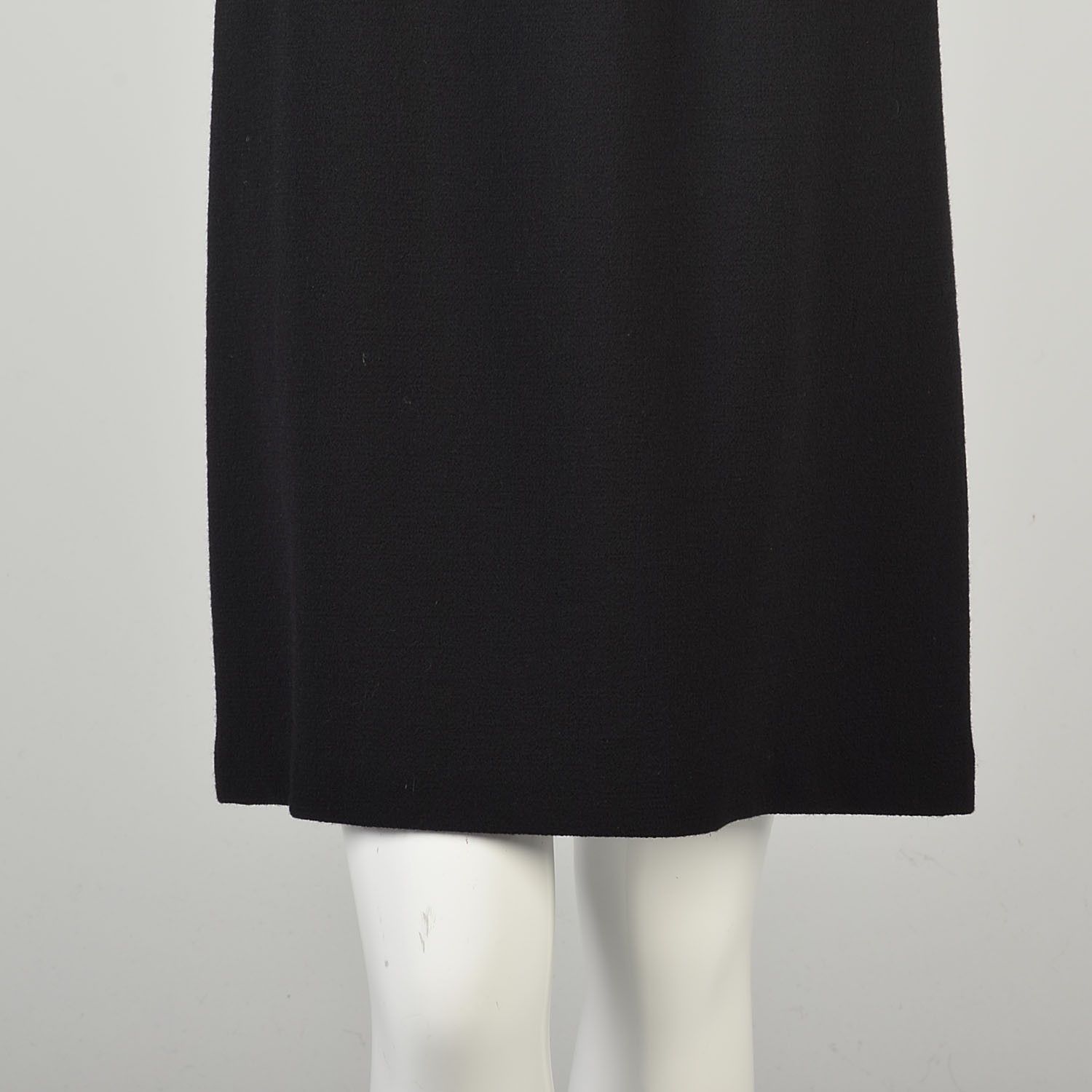 Medium 2000s Sleeveless LBD Little Black Dress Satin Ruched Waist Cocktail Dress