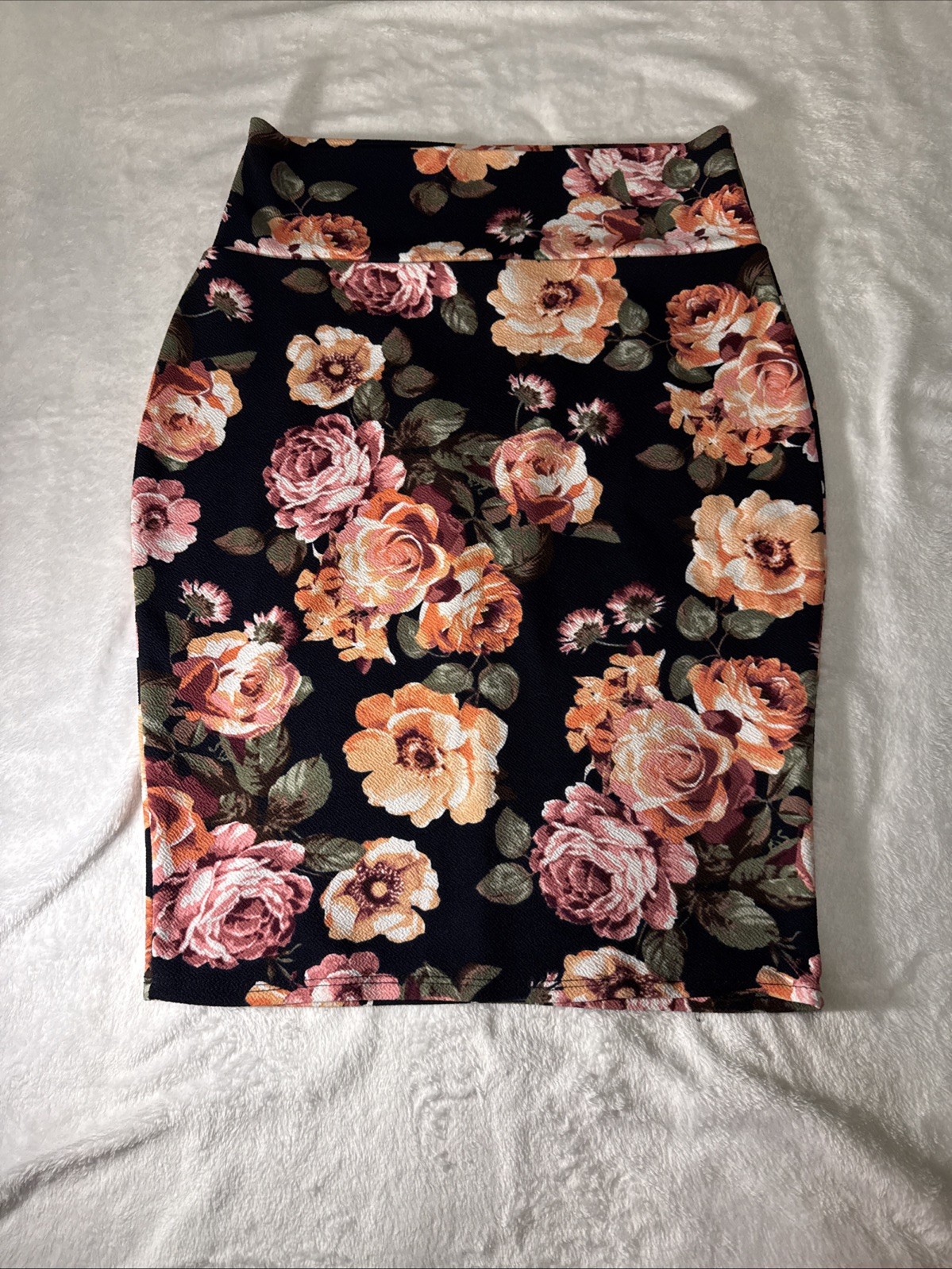 Floral print mid length skirt Pinup (0114)