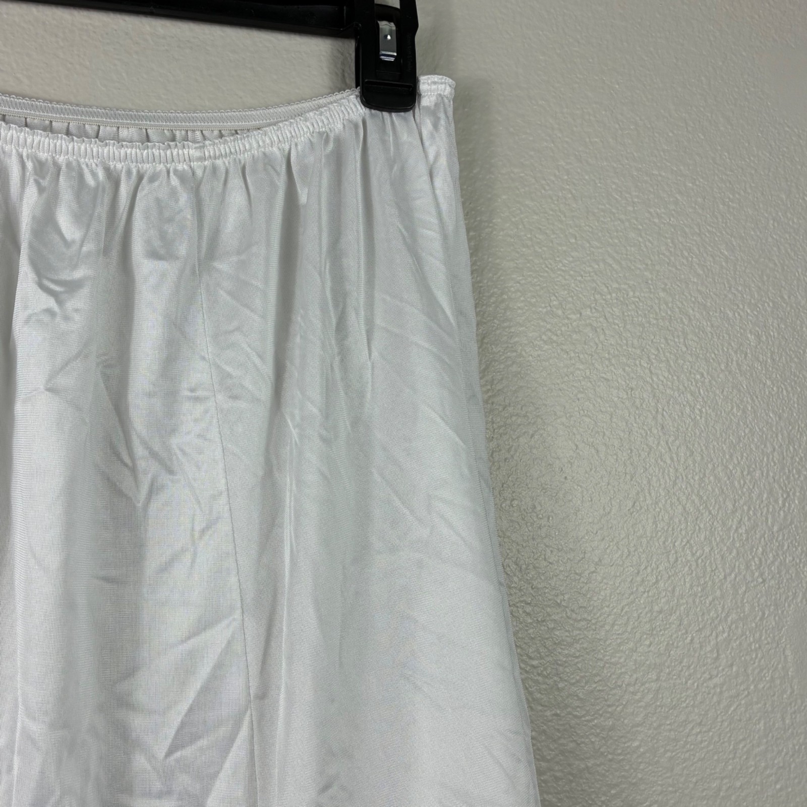 VTG 50s Velrose Ivory Satin Lace Trim Half Slip Sz 36-38 Coquette