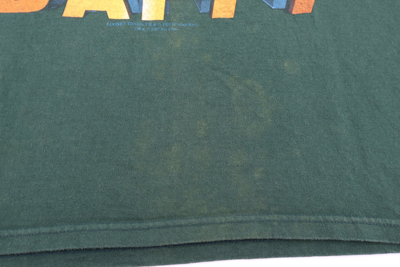 Vintage Six Flags Daffy Duck T-shirt