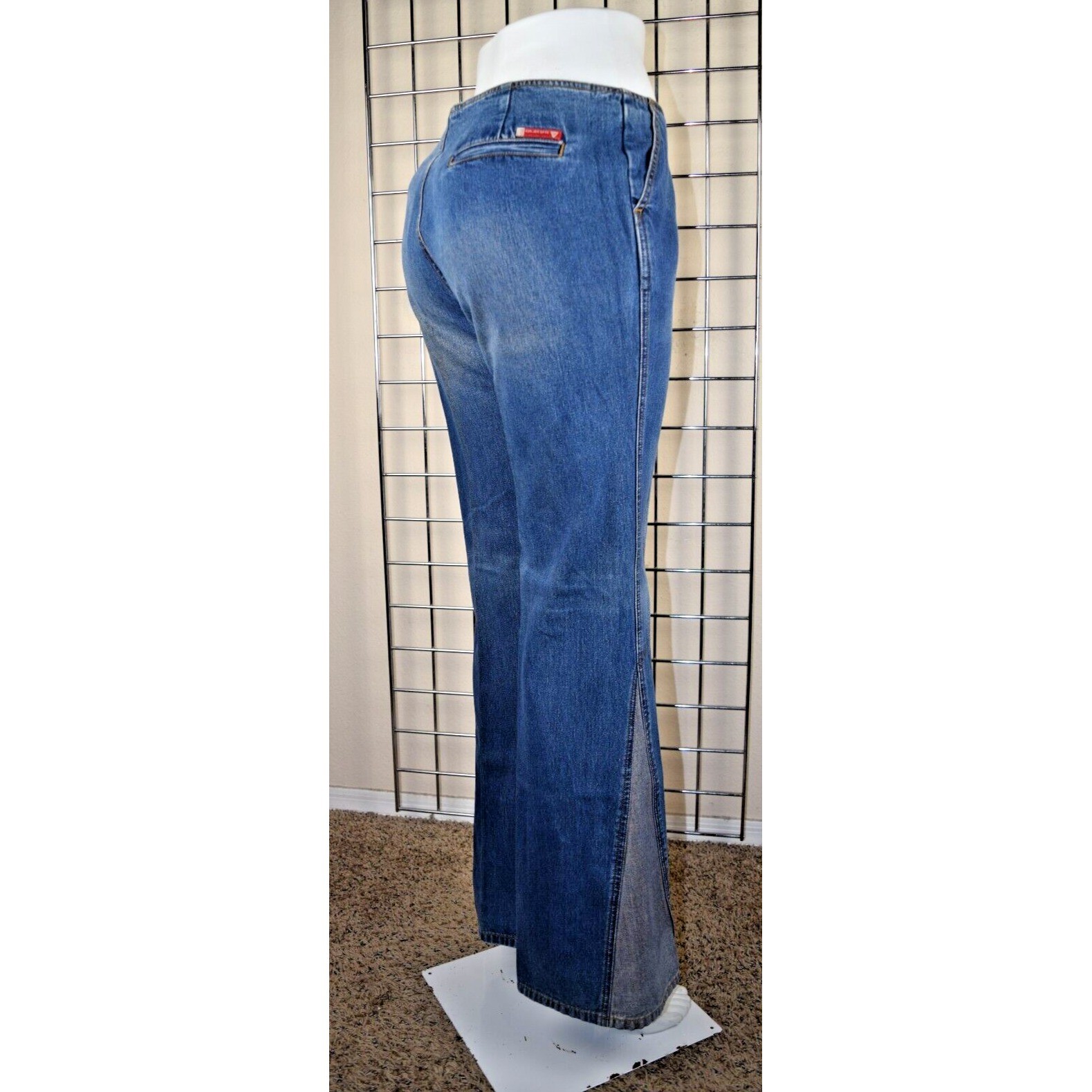 Vintage Guess Jeans 32 x 32 90s Blue 2 Tone High Waist Flared Leg No Belt Loops