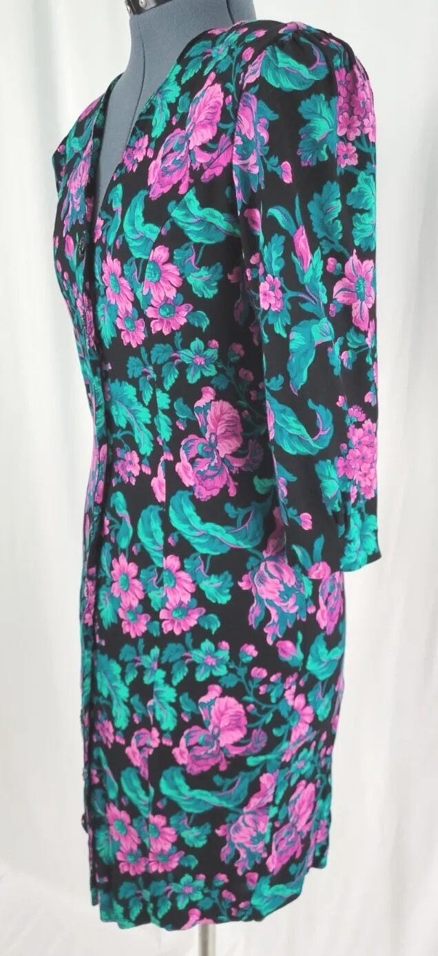 Vintage Black Fitted Dress w Purple & Green Florals & Button Down Front Sz 9/10
