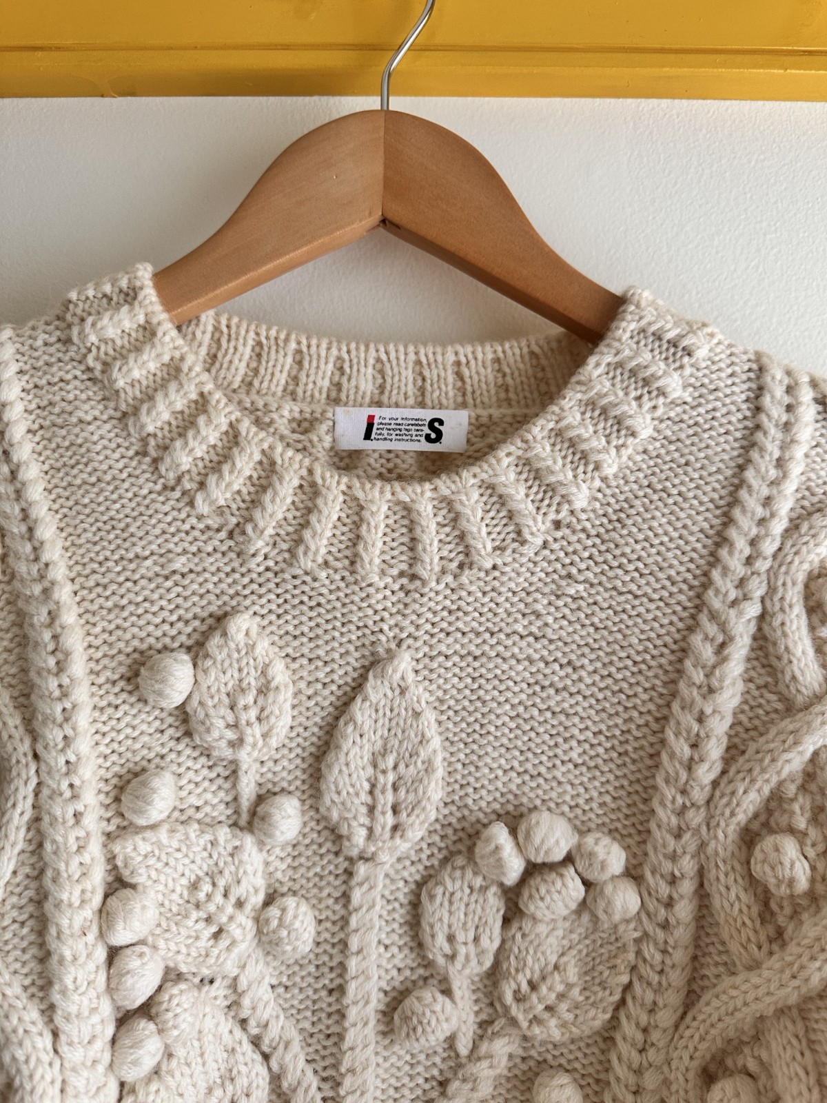 ISSEY MIYAKE I.S. Sport vintage floral bouquet 3D popcorn crewneck sweater S M