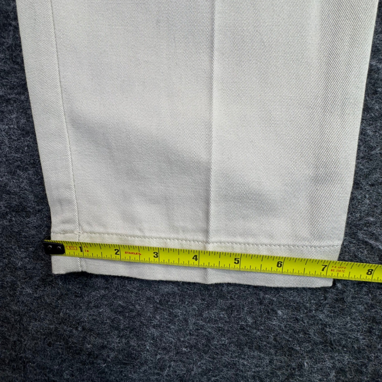 Vintage Womens Dockers Classic Khakis Pants 12×31 Beige Pleated Tapered Chinos