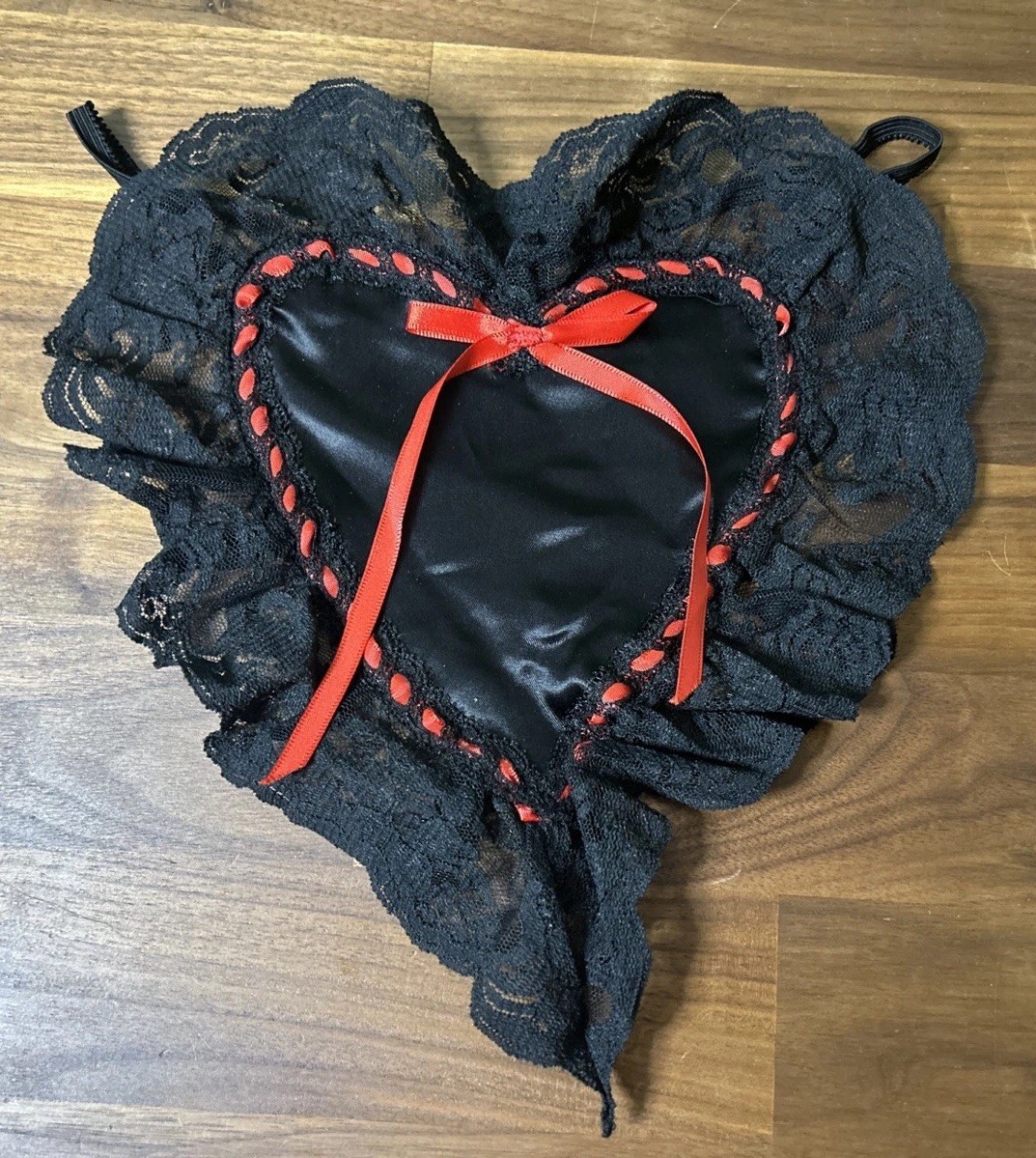 Vtg Nylon STRING Thong Panties HEART Shaped RARE Darling Body USA Bow Lace Pinup