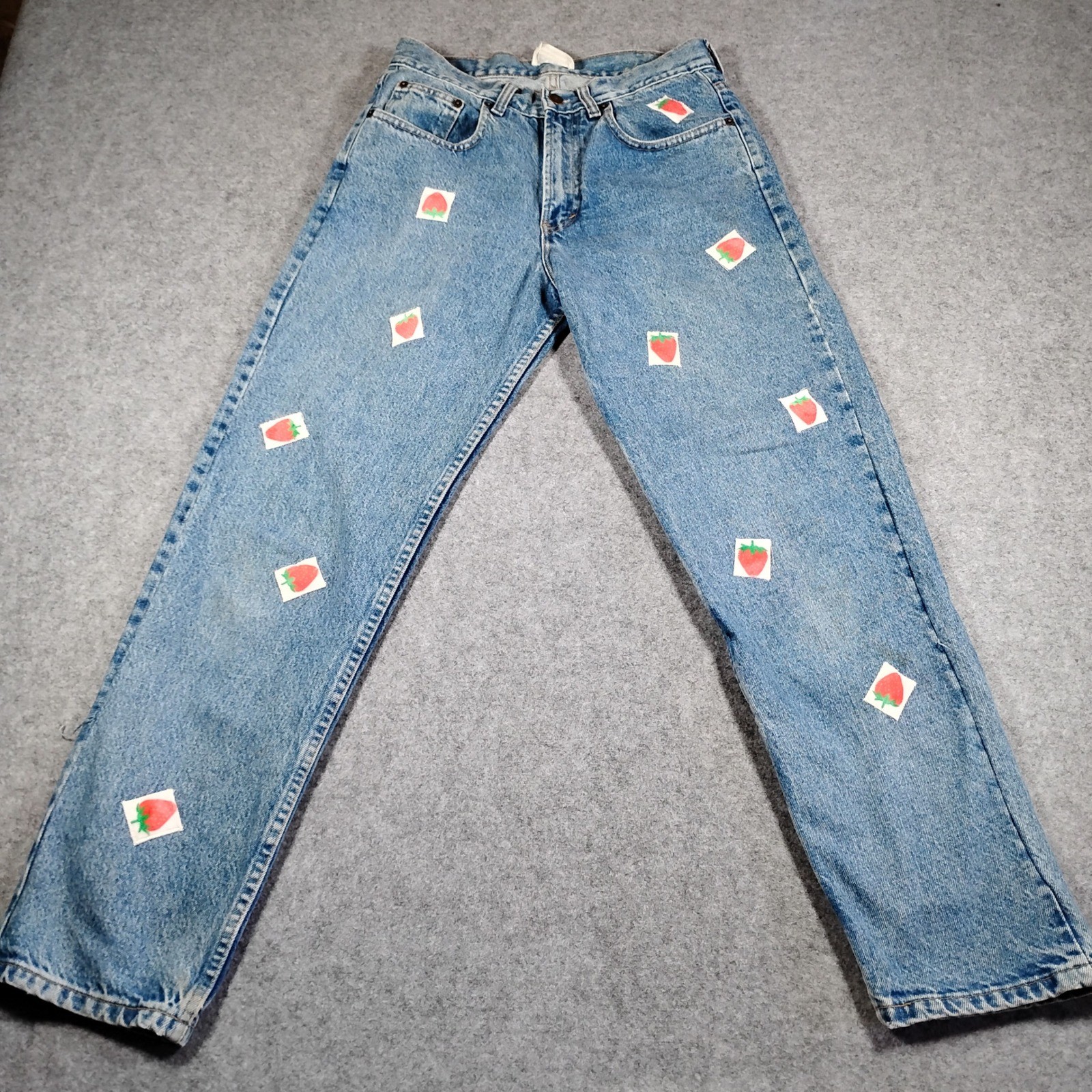 Born Again Bluez Vintage Strawberry Patch Jeans Womens 30×29 High Rise Straight