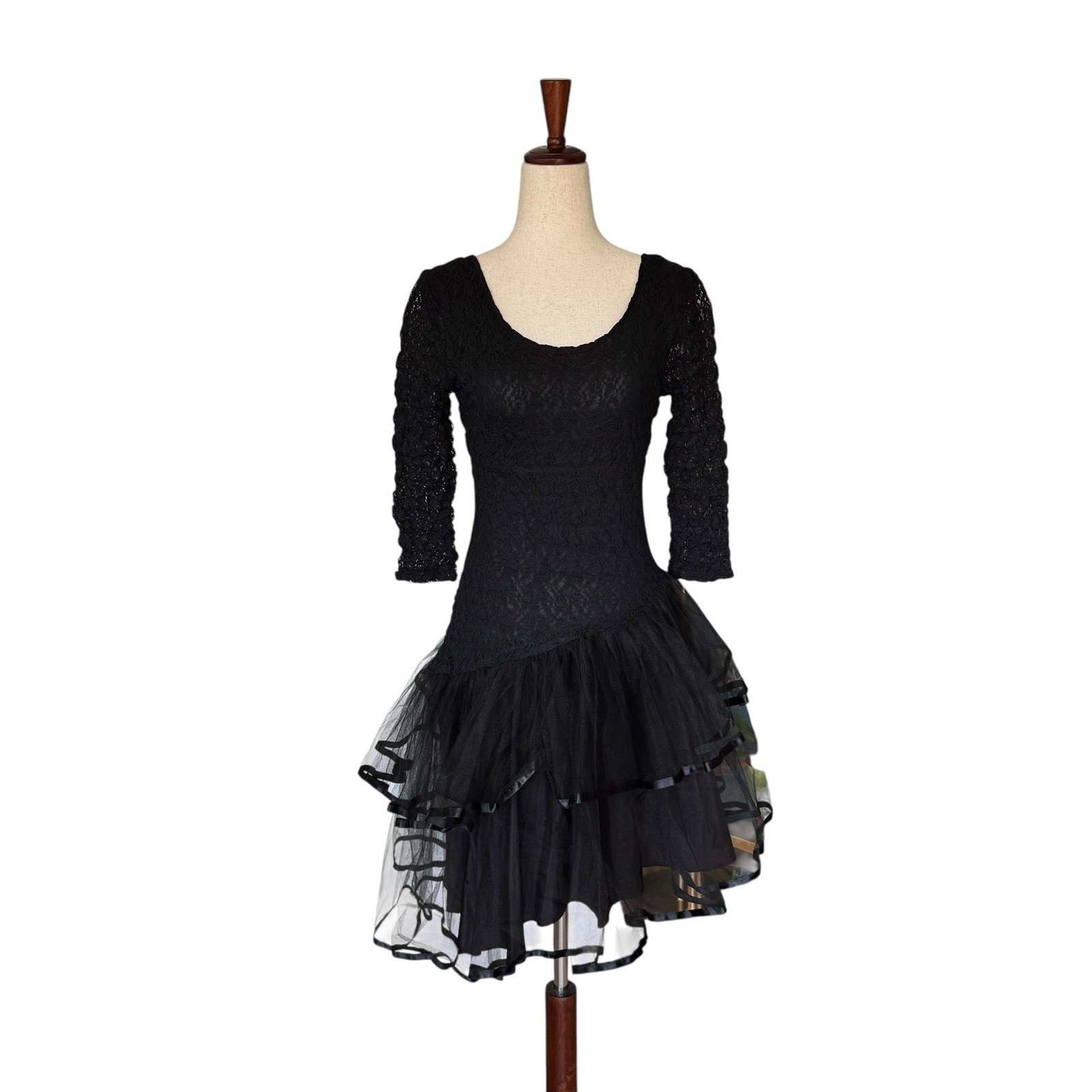 Vintage 80s Steppin’ Out Black Lace Tulle Asymmetric Evening Party Dress Betsey