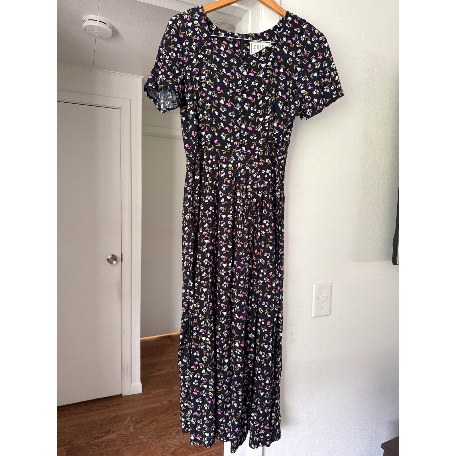 VTG Erika Studio Floral Romantic Midi Dress Sm Sweetheart Neckline Cottagecore