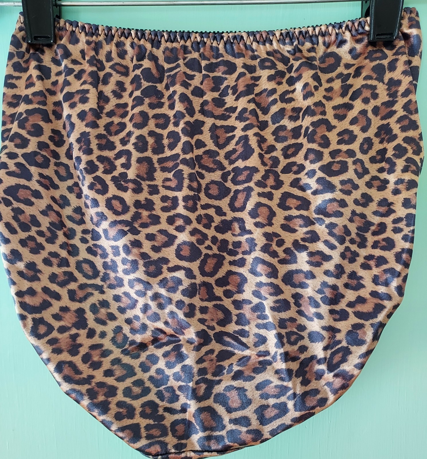 Vassarette Second Skin Leopard Briefs Undies Size 8 New without tags 1990’s