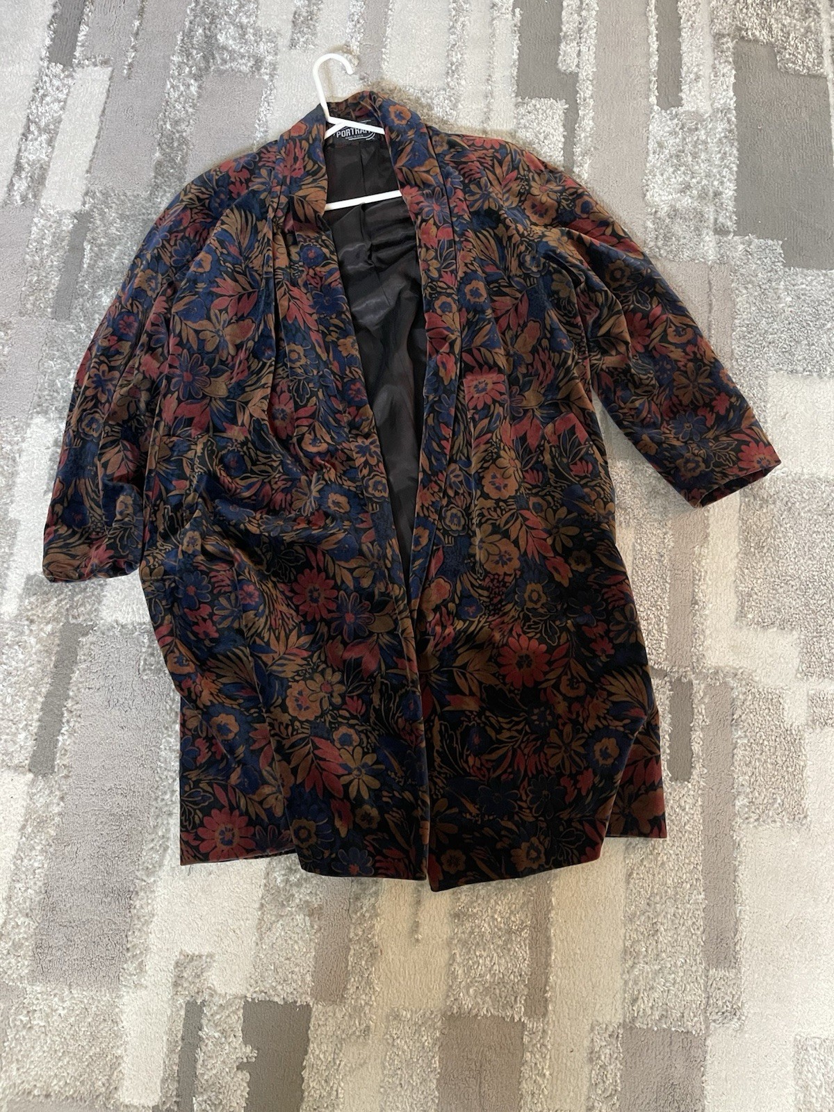 Vintage J.L. deBall Velvet Portrait Opera Coat Women’s M Red/blue 70s Floral