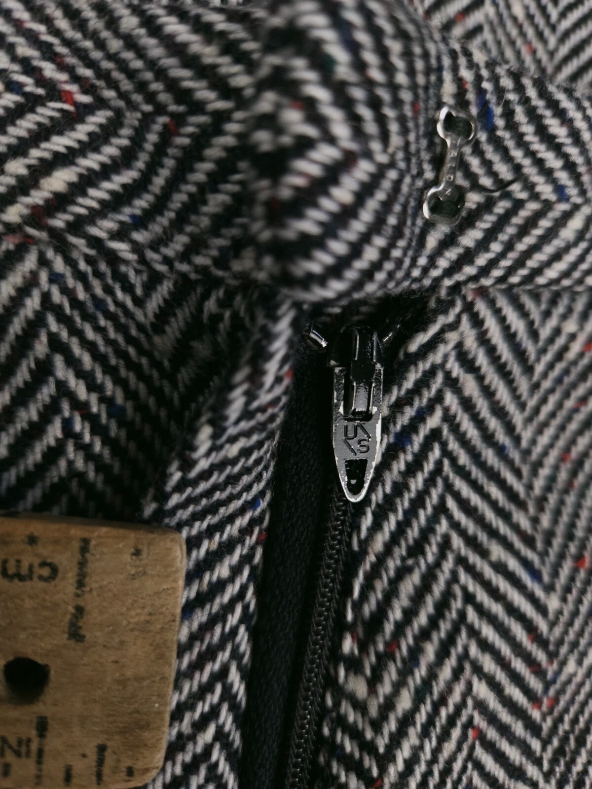 Century Of Boston Vintage Tweed Herringbone Wool Skirt Black White Medium