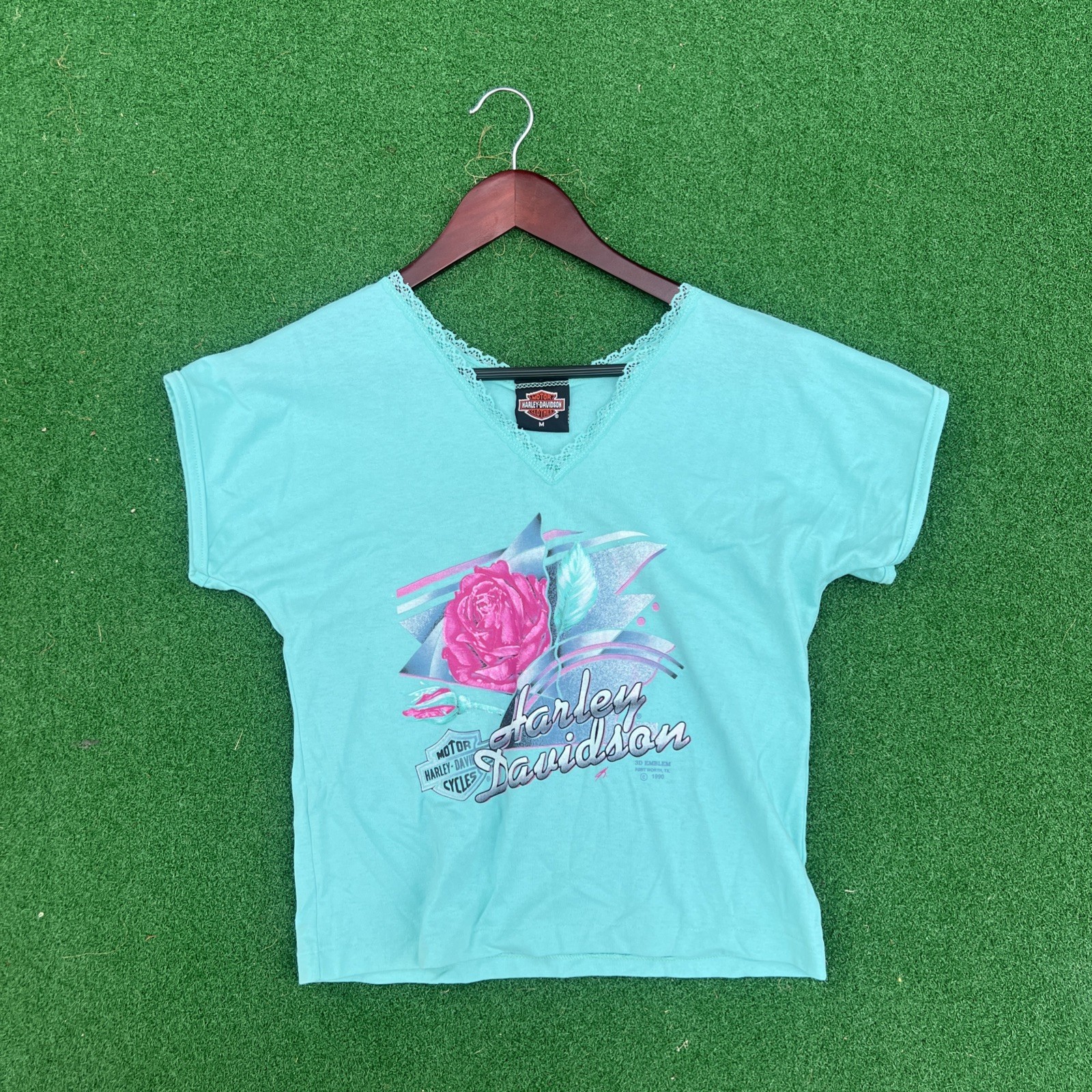 Vintage Harley Davidson Daytona 1991 3D Emblem 1990 Size Med Teal Rose Cropped T