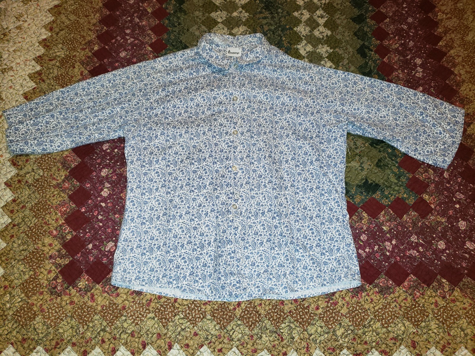 Vintage Penneys Size 14? Shirt, Looks Small, Small Stain, 40″ chest, 22.5″ long