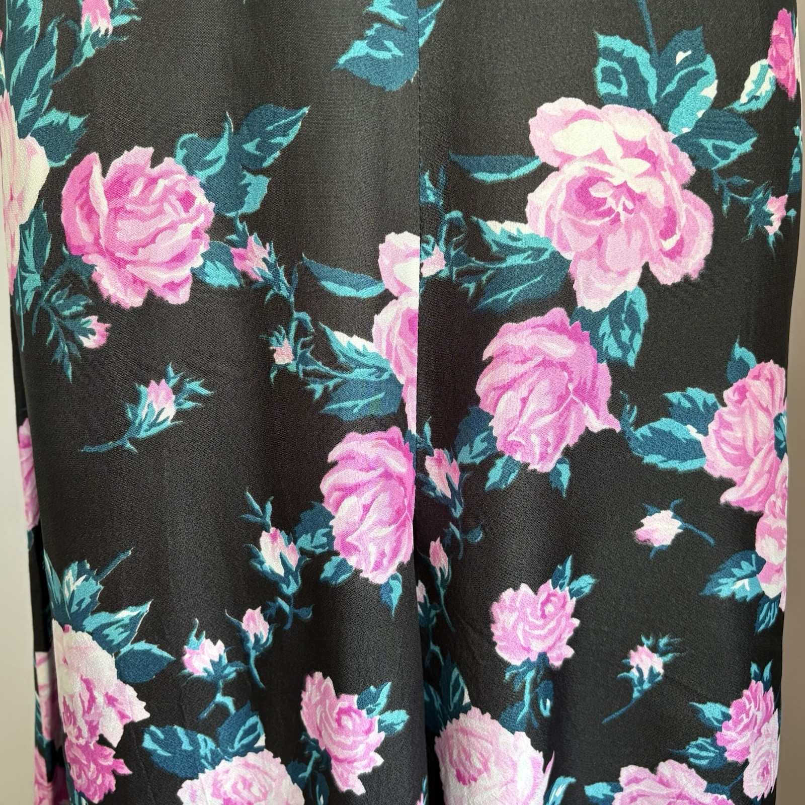 Vintage 70s Backless Halter Style Roses Palazzo Pants Bellbottoms Jumpsuit XS/S