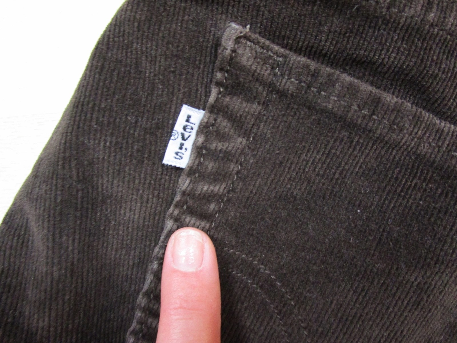 Vintage Y2K Levis 526 Slender Bootcut Corduroy Pants Women’s (10) Brown Flare