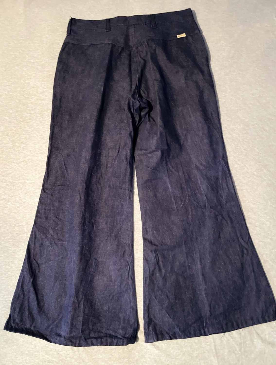 VTG Big Yank Bell Bottoms 30×26 Metal Stud Decorations On Leg – Length Altered
