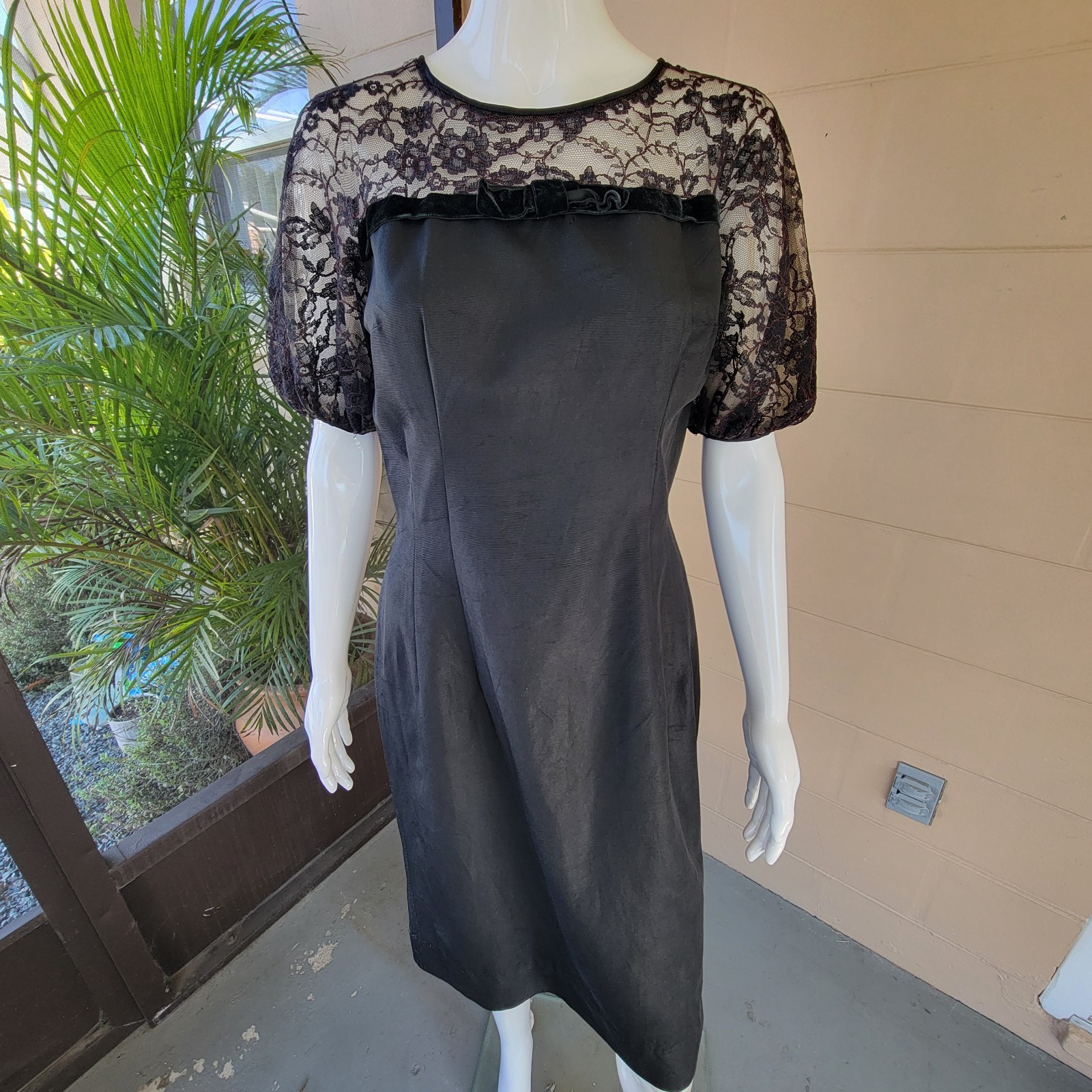 Vintage 40s Maxwell Black Lace Cocktail Dress Womens Size S/M