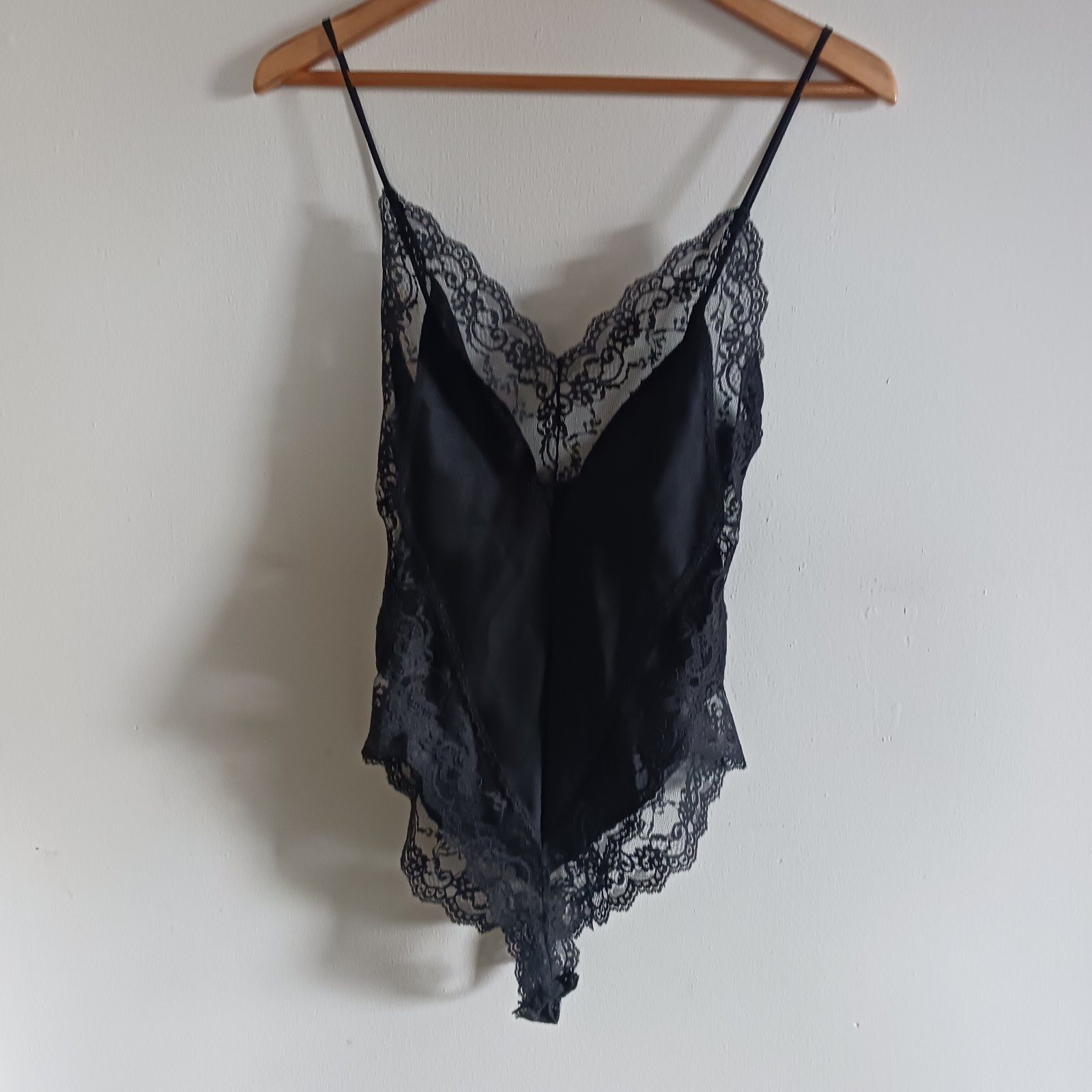 VTG Ms. Leslee Lingerie Black Satin Nylon & Lace Teddy Romper Playsuit Medium