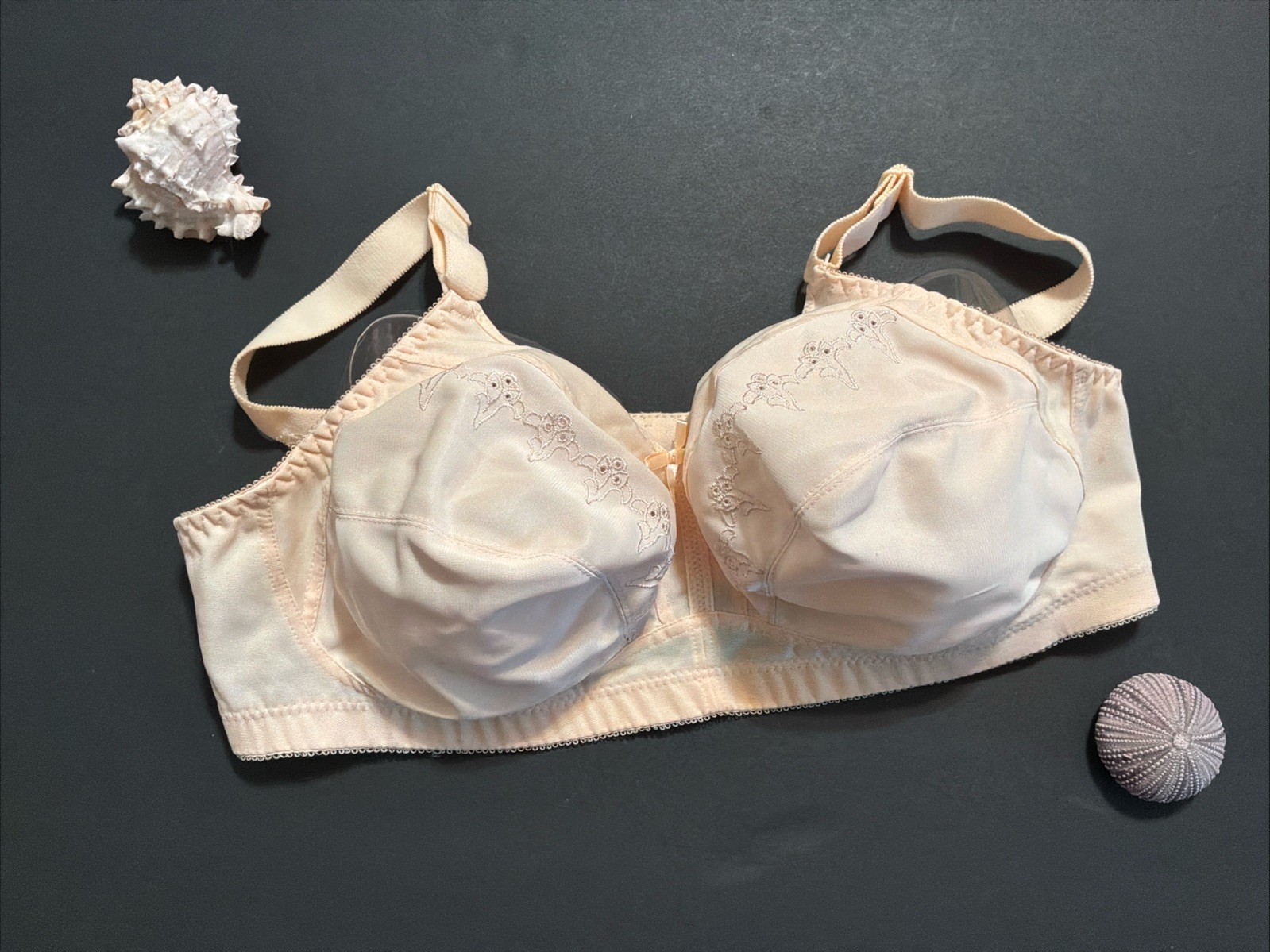 Vtg Bali 40C SoftCup NOWIRE Beige Bra Union Made USA NWT Original Tag Attached