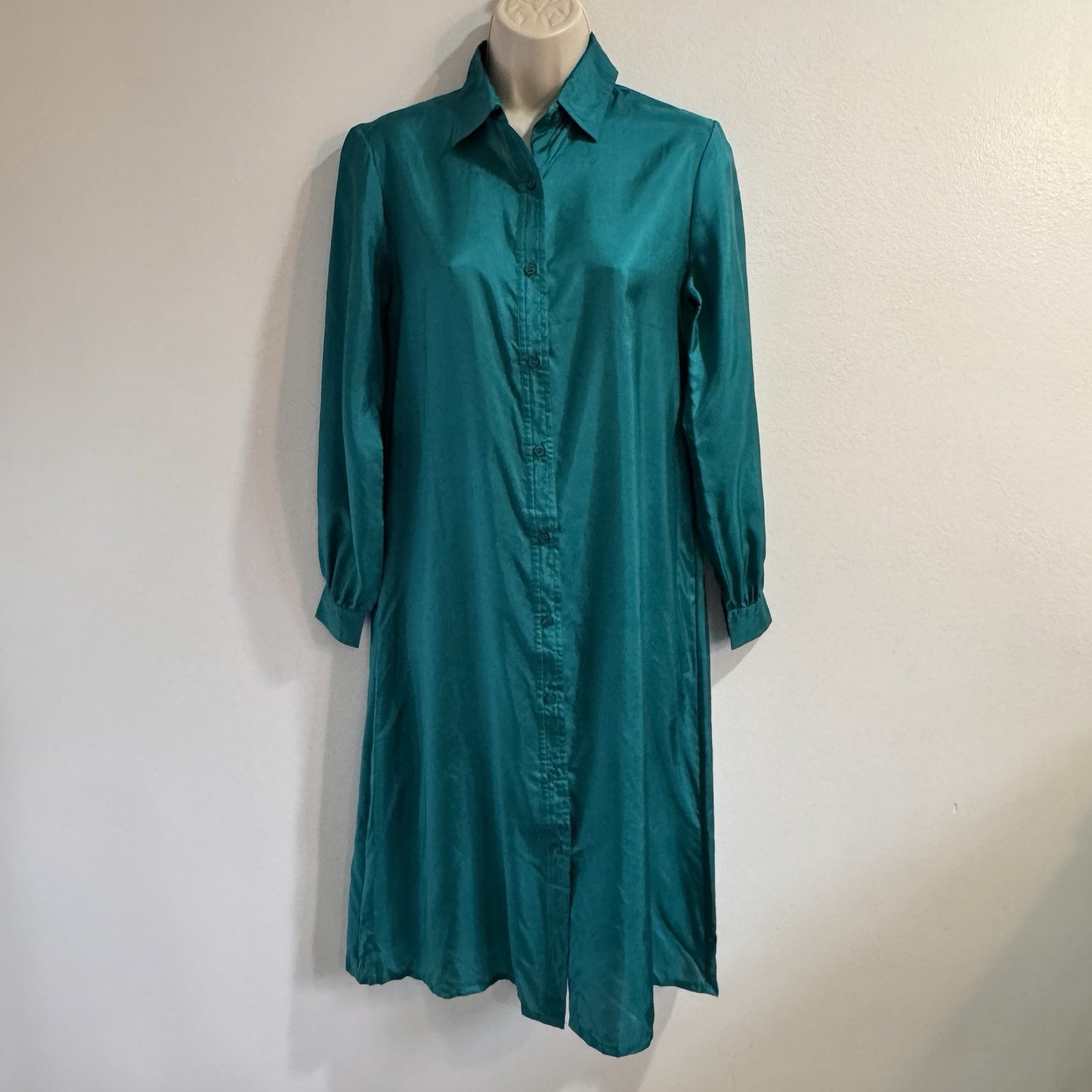 Vintage 80s Shirt Dress Tunic 6P Satin 100% Silk Emerald Green Button Front