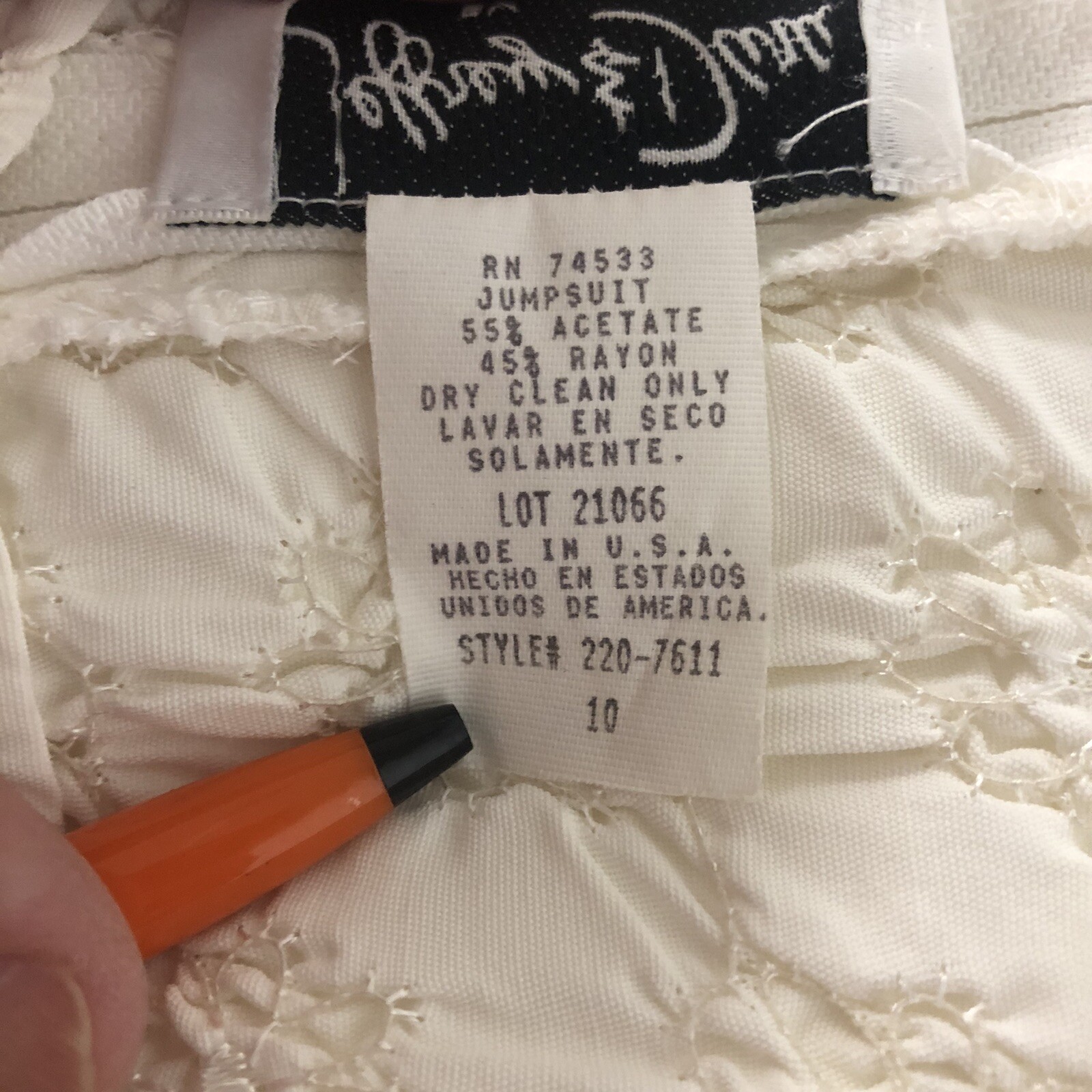 Jeffery & Dara White Jumpsuit 10 Textured Bodice Empire Waist Romantic Feminine