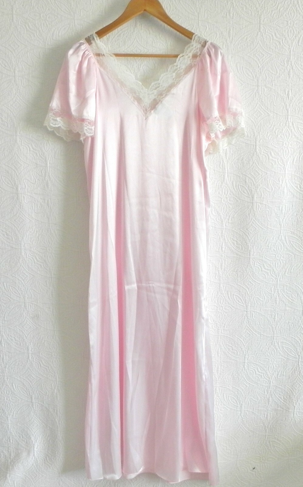 Go Softly Nightgown Maxi Wing/Cap Sleeve Light Pink Satin Lace Trim S(Fits M)